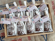 Load image into Gallery viewer, Tea/leaves 50g bag/Australian Bush Foods