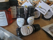 Load image into Gallery viewer, Vanilla Extract/triple fold 50ml
