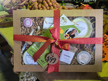 Load image into Gallery viewer, Gift Hamper/Soapbox
