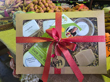 Load image into Gallery viewer, Gift Hamper/Soapbox
